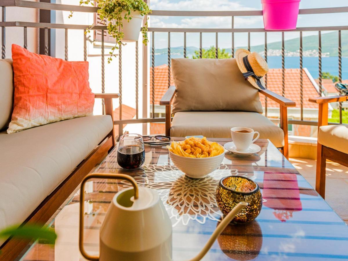 Cicciobello Lux Apartment Baosici With Stunning Sea View Extérieur photo